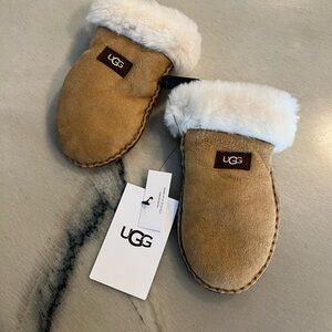 UGG Chestnut Fur Lined Toddler Mittens